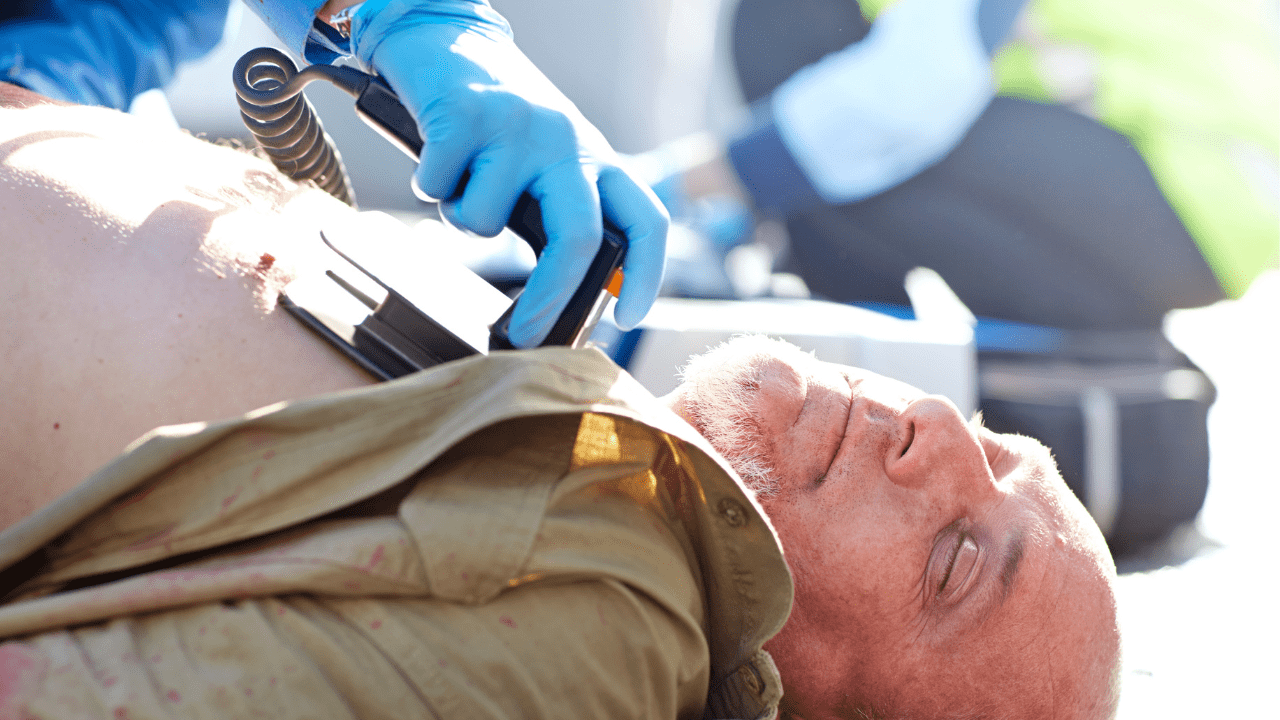 AED mandatory on work sites in Ontario