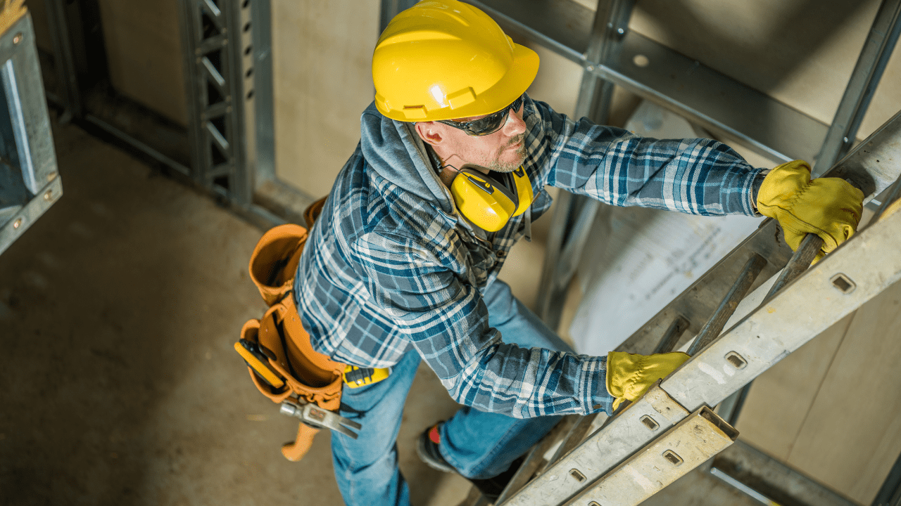 Ladder Safety Courses in Ottawa
