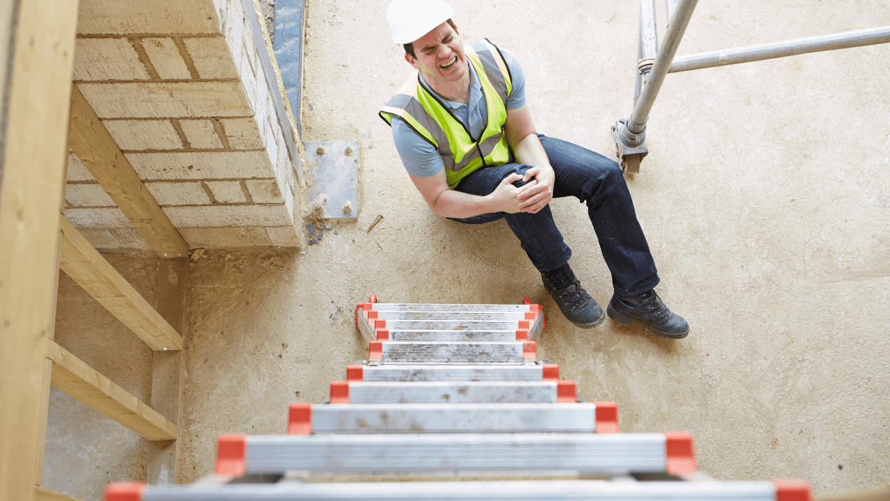 Online ladder safety courses in Ontario